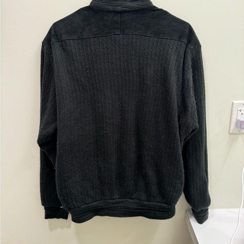 Retro Sweater With Cool Patterns - image 3